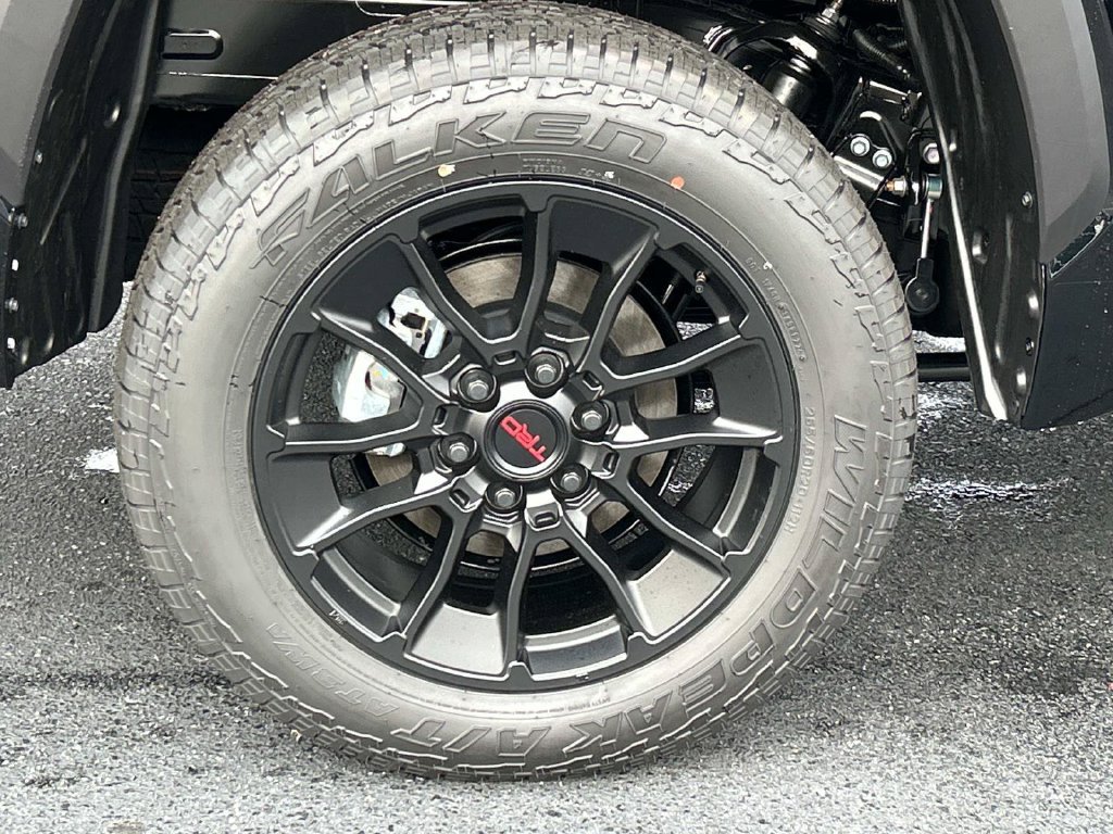 New 2026 Toyota Tundra SR5 AWD/4WD image 10