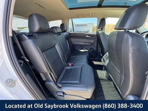 Used 2023 Volkswagen Atlas SE w/ Panoramic Sunroof Package AWD/4WD image 26