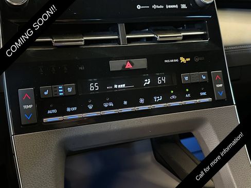 Used 2022 Toyota Avalon Limited w/ Advanced Safety Package FWD image 15
