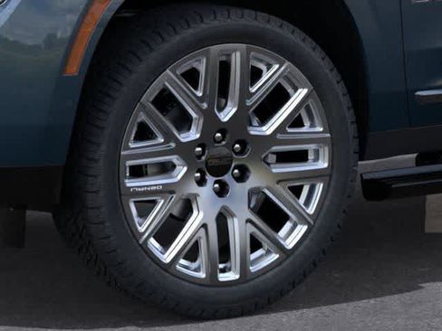New 2026 GMC Yukon Denali Ultimate w/ LPO, Illumination Package AWD/4WD image 9