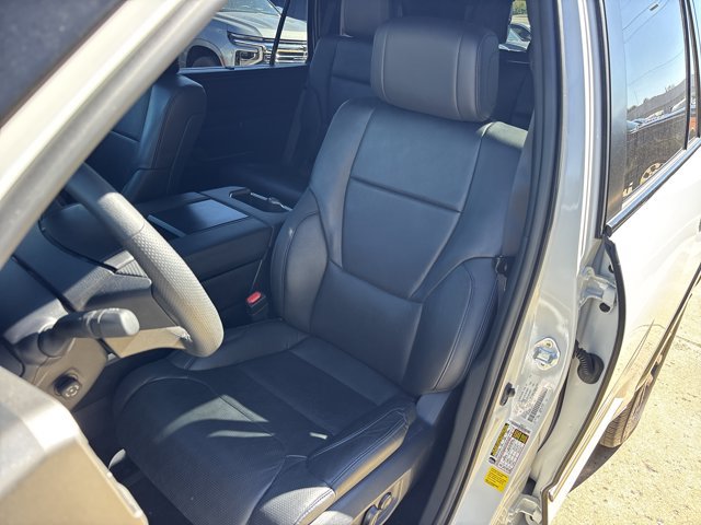 Used 2026 Toyota Sequoia Platinum AWD/4WD image 22