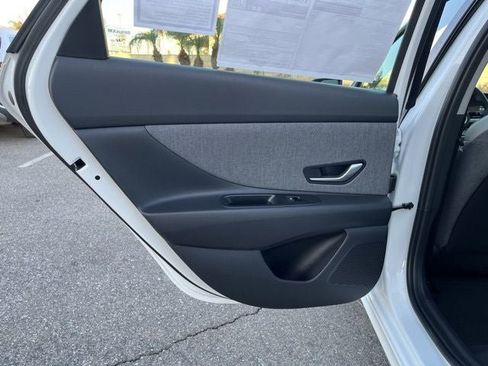 New 2026 Hyundai Elantra Limited image 26