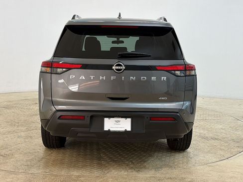 Used 2025 Nissan Pathfinder SV AWD/4WD image 10