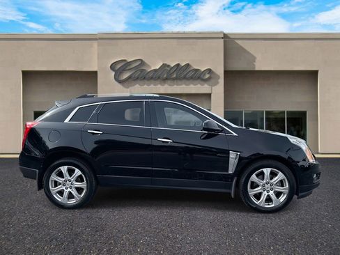 Used 2016 Cadillac SRX Performance w/ Driver Awareness Package image 2