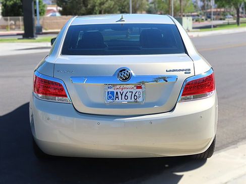 Used 2010 Buick LaCrosse CXL w/ Luxury Package FWD image 5