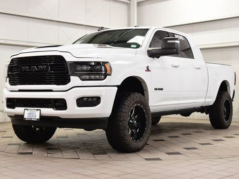 Used 2024 RAM 2500 Limited image 3