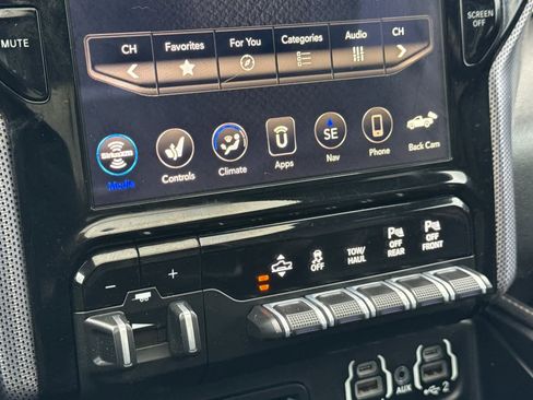 Used 2019 RAM 1500 Limited image 20