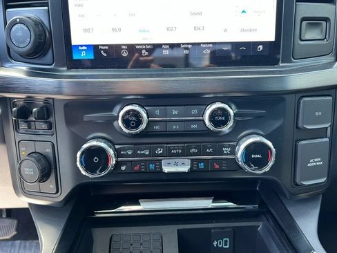 Used 2024 Ford F450 Lariat w/ Lariat Ultimate Package AWD/4WD image 28