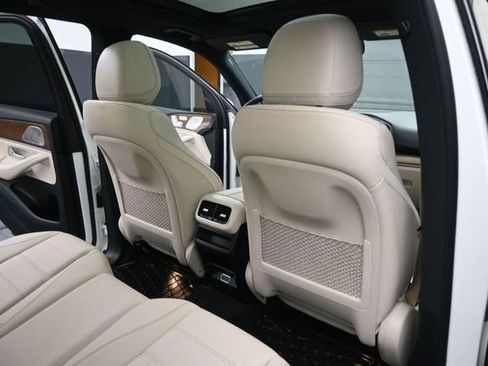 Used 2024 Mercedes-Benz GLE 350 4MATIC image 25