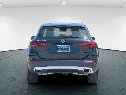 Certified 2025 Mercedes-Benz GLA 250 4MATIC image 6