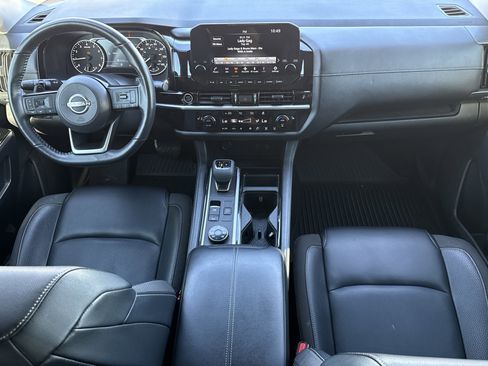 Used 2022 Nissan Pathfinder SL image 27