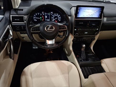 Used 2023 Lexus GX 460 Premium image 11