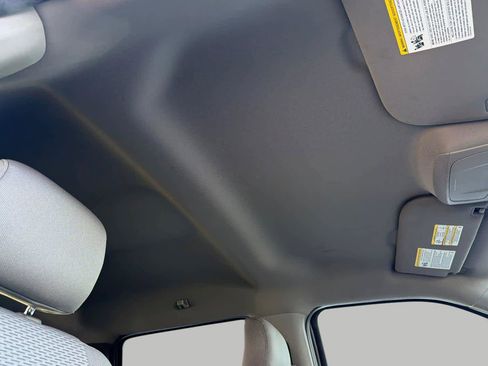 Used 2015 Ford F150 XLT image 18