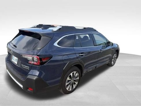 Used 2024 Subaru Outback Touring XT AWD/4WD image 3