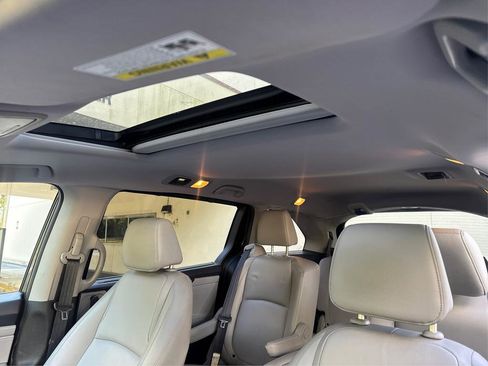Used 2018 Honda Odyssey EX-L image 11