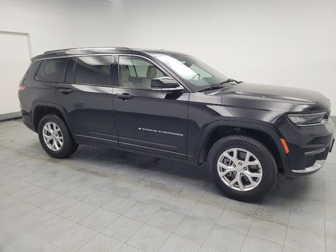Used 2022 Jeep Grand Cherokee L Limited image 11