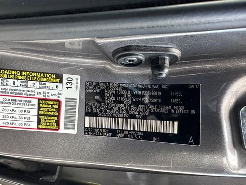 Used 2017 Toyota Sienna SE image 44