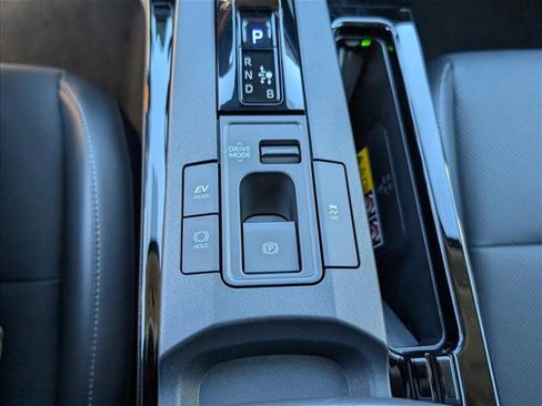 New 2026 Toyota Prius XLE image 20