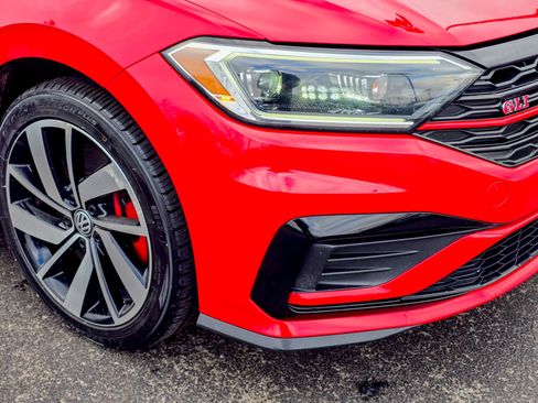 Used 2019 Volkswagen Jetta GLI Autobahn FWD image 9