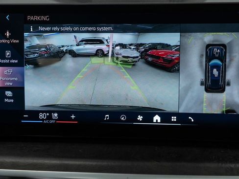 Used 2024 BMW X5 xDrive40i w/ Premium Package image 27