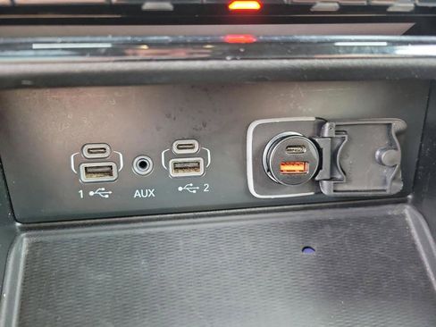 Used 2023 Jeep Grand Cherokee L Altitude image 25