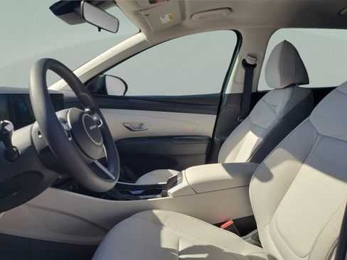 New 2026 Hyundai Tucson SE image 24