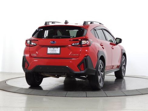 Used 2024 Subaru Crosstrek 2.0i Premium w/ Crosstrek Mirror Package AWD/4WD image 11