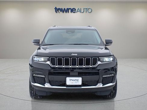 Certified 2023 Jeep Grand Cherokee L Limited w/ Trailer Tow Group (B) image 8