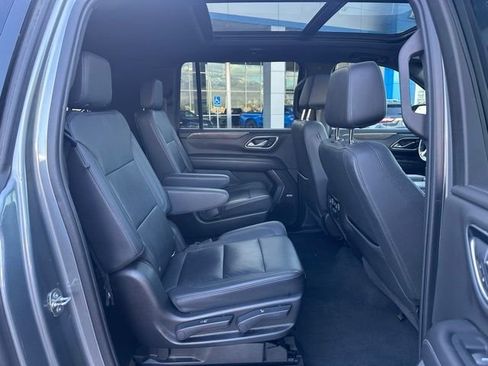 Used 2021 Chevrolet Suburban Z71 w/ Z71 Off-Road Package AWD/4WD image 15