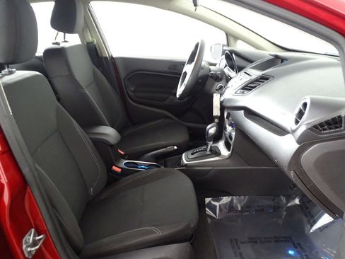 Used 2017 Ford Fiesta SE image 10