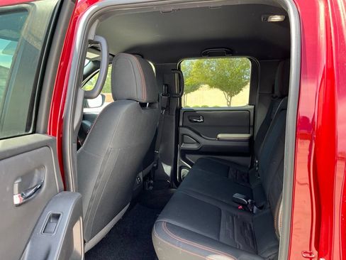 Used 2024 Nissan Frontier Pro-X w/ Pro Convenience Package RWD image 17