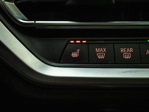 Used 2020 BMW 330i xDrive Sedan w/ M Sport Package image 24