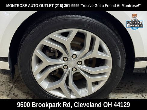 Used 2023 Land Rover Range Rover Evoque R-Dynamic SE image 51