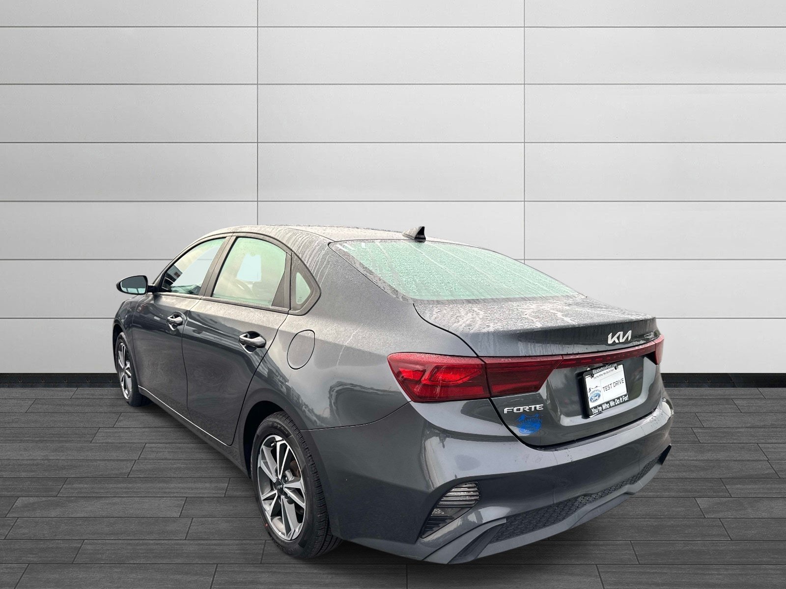 Used 2023 Kia Forte LXS FWD image 5