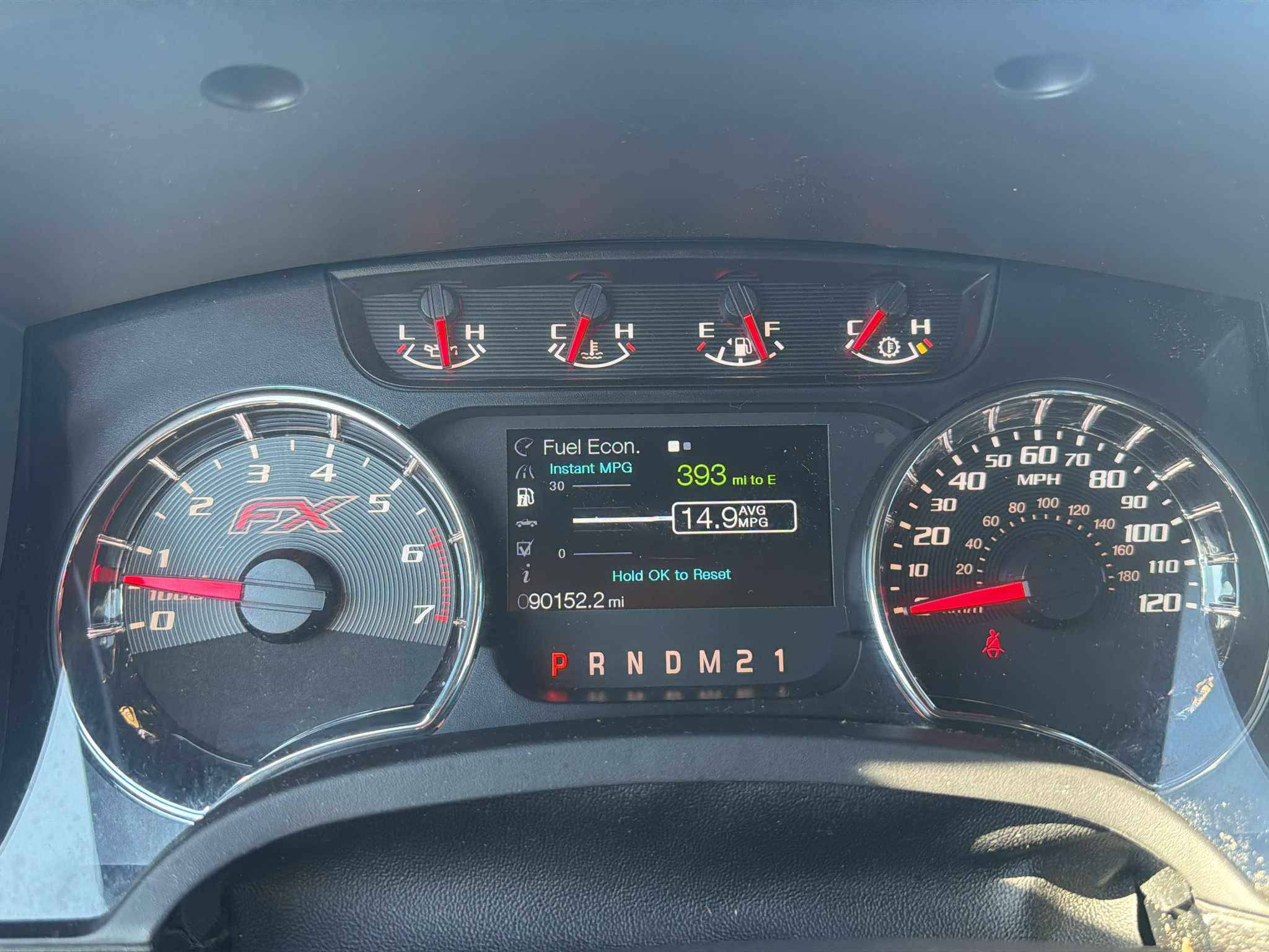 Used 2014 Ford F150 FX4 w/ Equipment Group 402A Luxury AWD/4WD image 14