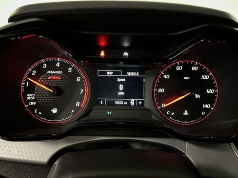 Certified 2025 Chevrolet Trax RS w/ Driver Confidence Package FWD image 12