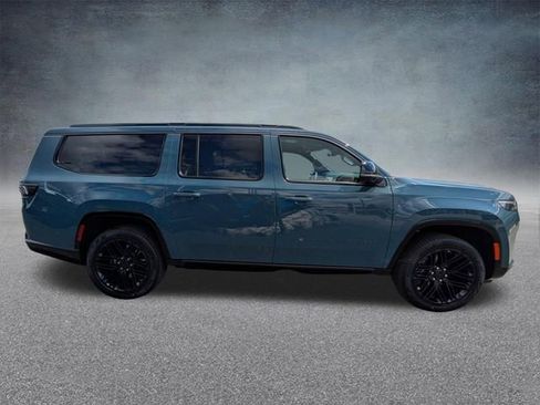 New 2026 Jeep Grand Wagoneer L Limited AWD/4WD image 3