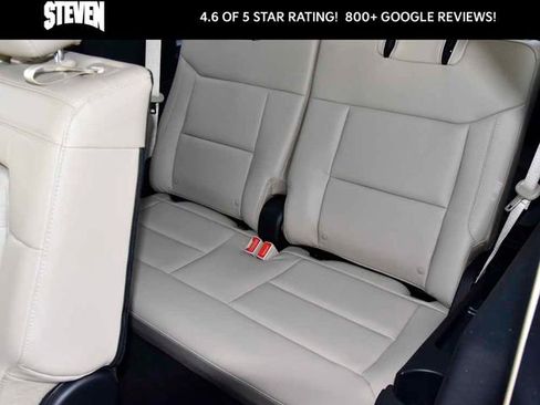 Used 2022 Ford Explorer XLT w/ Equipment Group 202A image 14