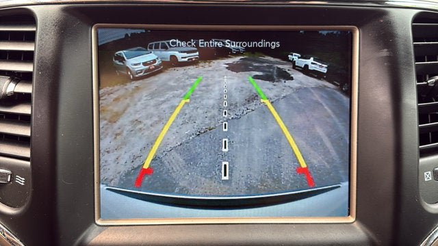 Used 2017 Jeep Grand Cherokee Limited AWD/4WD image 21