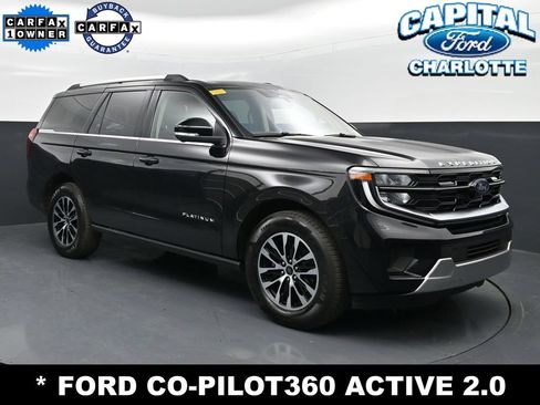 Used 2025 Ford Expedition Platinum AWD/4WD image 3