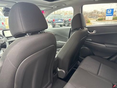 Used 2023 Hyundai Kona SEL w/ Convenience Package image 21