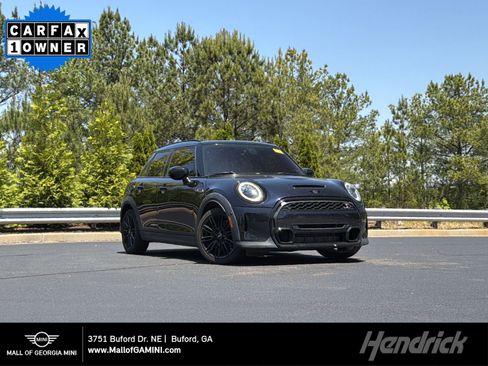 Used 2023 MINI Cooper S FWD image 1