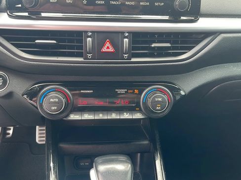 Used 2023 Kia Forte GT-Line FWD image 16