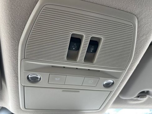 New 2026 Nissan Kicks SV w/ SV Premium Package image 39