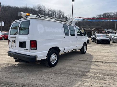 Used 2013 Ford E-250 and Econoline 250 RWD image 8