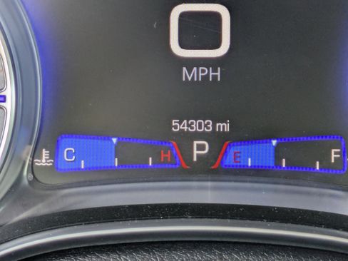 Used 2021 Chrysler 300 Touring image 29