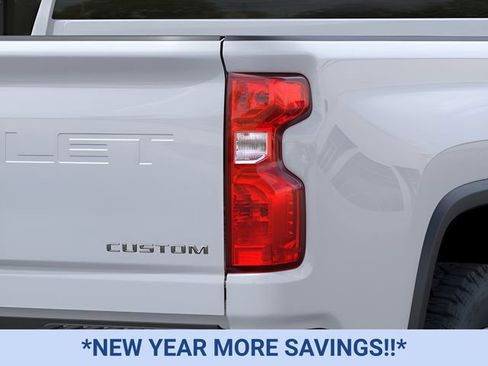 New 2025 Chevrolet Silverado 2500 Custom w/ Custom Value Package image 11