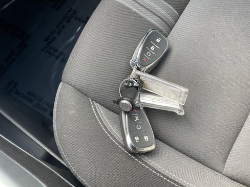 Used 2025 Chevrolet Blazer LT image 22