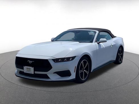 Used 2024 Ford Mustang Premium image 7