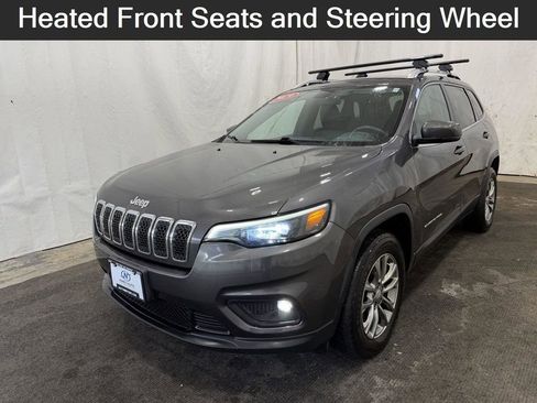 Used 2019 Jeep Cherokee Latitude Plus w/ Cold Weather Group AWD/4WD image 1